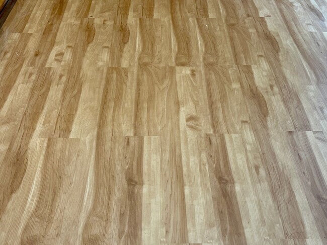 Photo - 82 Yankee St