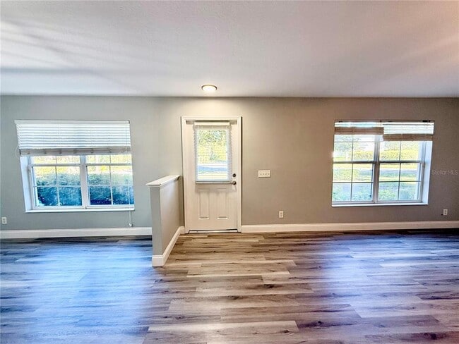 Photo - 9604 Charlesberg Dr