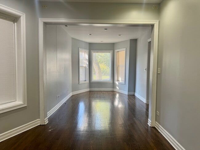 Photo - 1651 S Drake Ave Unidad 1