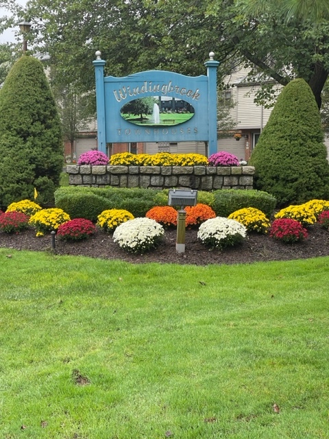 Main Entrance - 75 Metacomet Dr Townhome