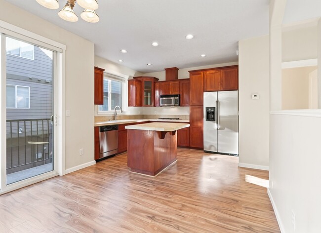 Photo - 1253 SW 162nd Ave
