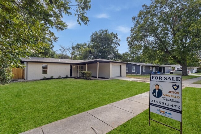 Photo - Lease Opportunity in Arlington!