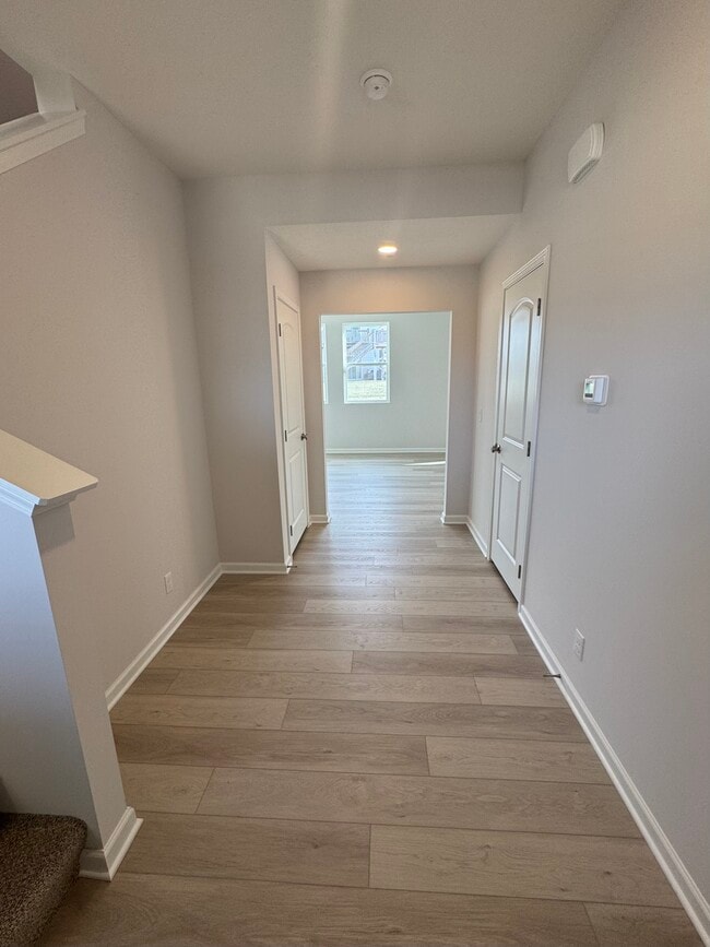 Photo - 9505 S 181st St