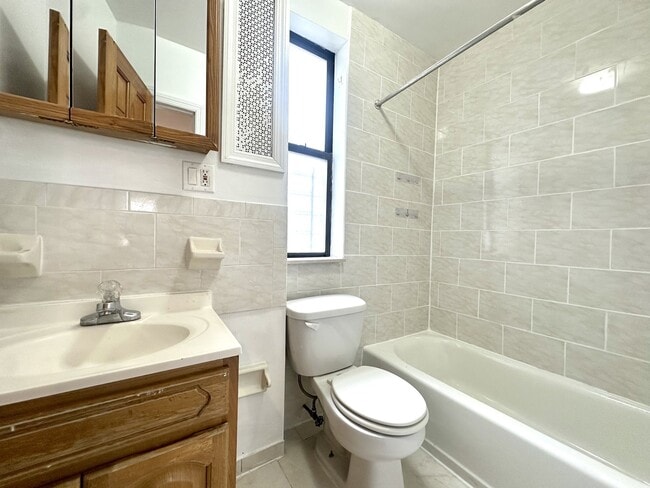 Photo - 112 Haven Ave Unit 44