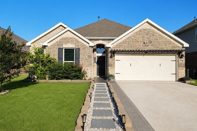 Building Photo - 1718 Anna Crk Dr