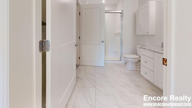 Photo - 201 Sherman Rd Unit 315