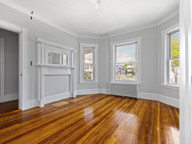 Photo - 344 Summer St Unidad 2