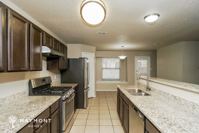 Photo - 11011 Scenic Point