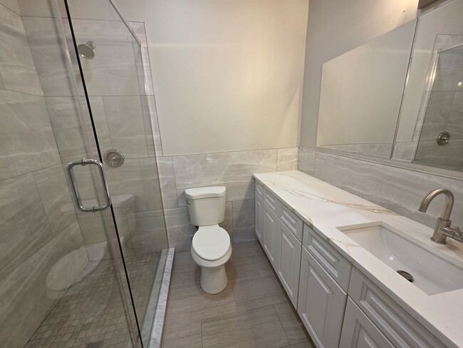 Photo - 1611 Simpson St Unit 3