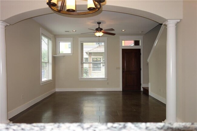 Photo - 8318 Bowling Green Dr