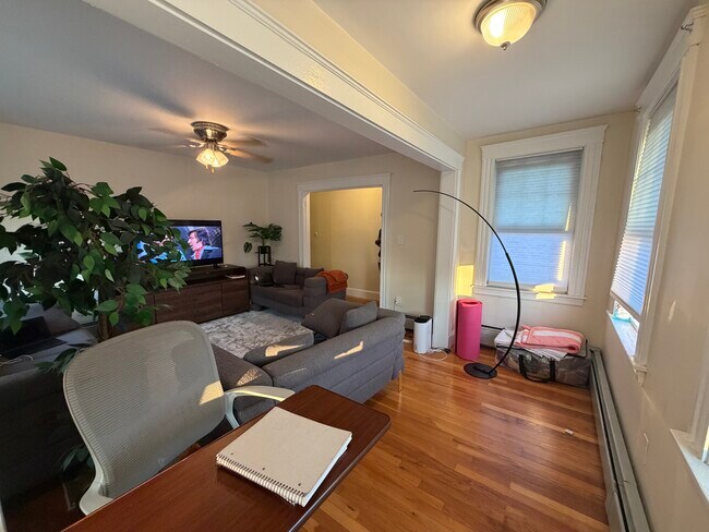 Photo - 100 Walnut St Unidad 2