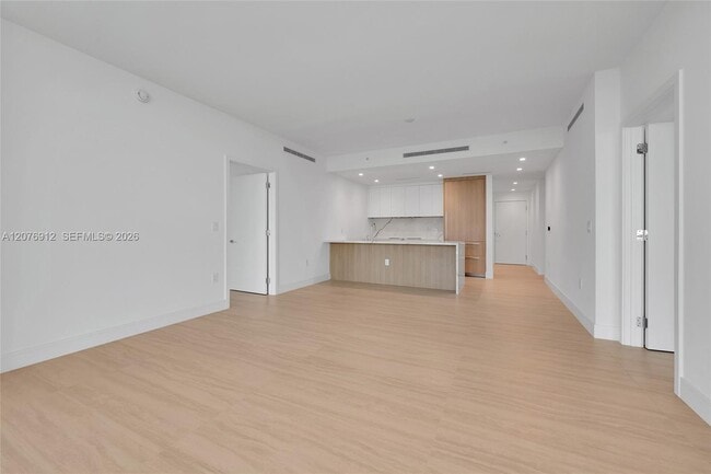 Photo - 2411 Laguna Cir Unit 2402