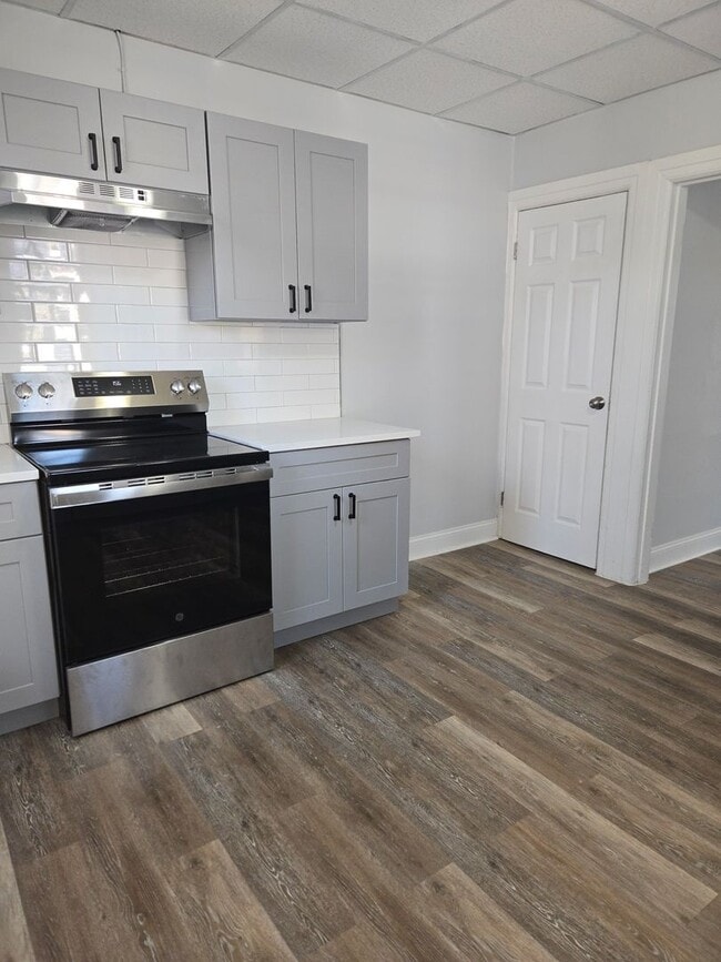 Building Photo - 315 E Morton St Unit 315 Morton