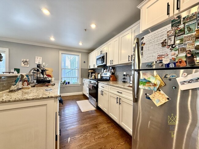 Photo - 8 Nira Ave Unit 4