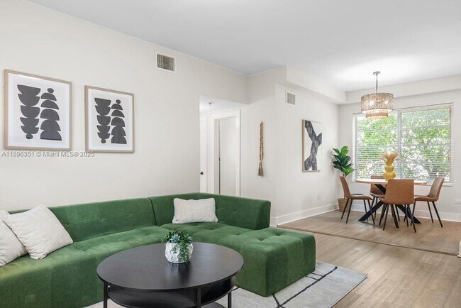 Photo - 1471 Lincoln Terrace Unit 2