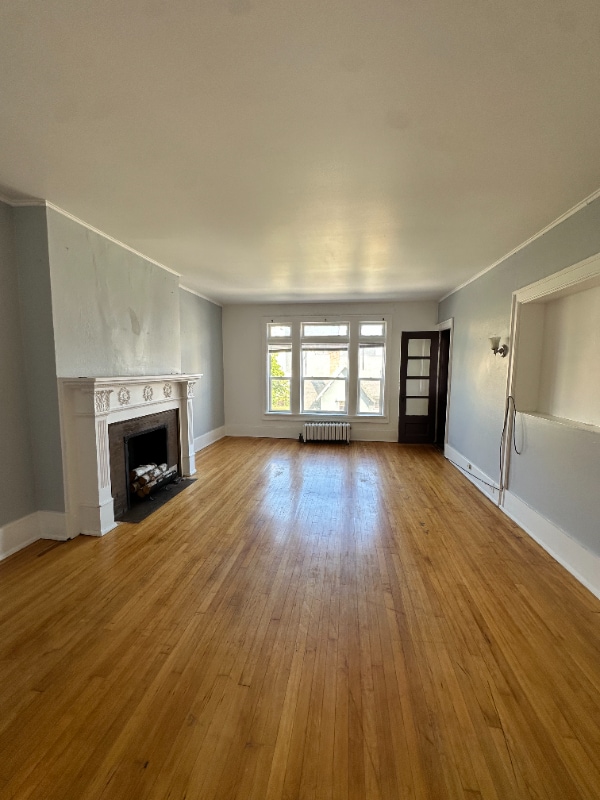 Building Photo - 1030 N Marshall St Rental