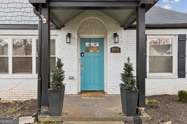 Photo - 1865 Stanton St