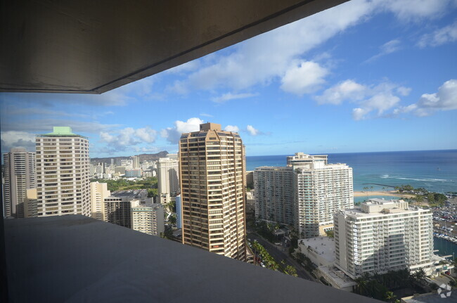 Building Photo - 1700 Ala Moana Blvd Rental