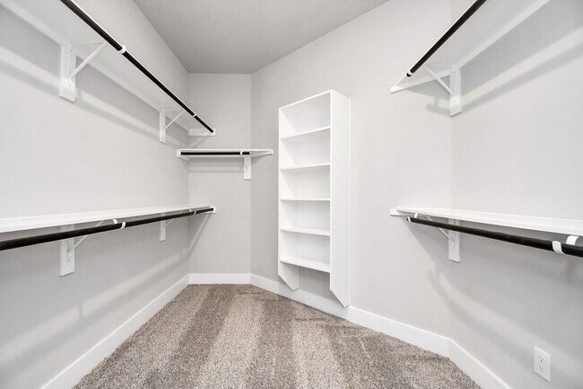 Photo - 21030 Shore Oak Dr