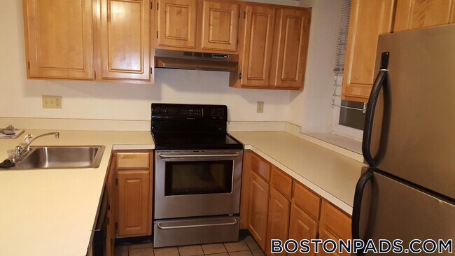 1622 Massachusetts Ave Unit B3