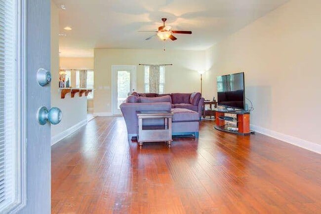 Photo - 3368 Wild Hare Ln