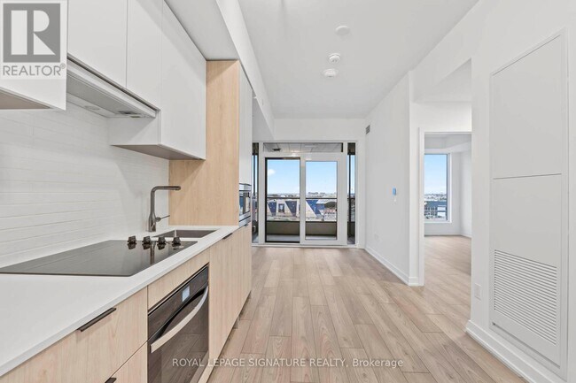 Photo - 1007 The Queensway Unité 527