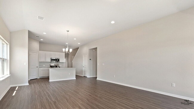 Photo - 956 Dubina Ave