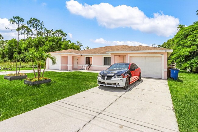 Photo - 2412 Millie Ave S Unidad 2412