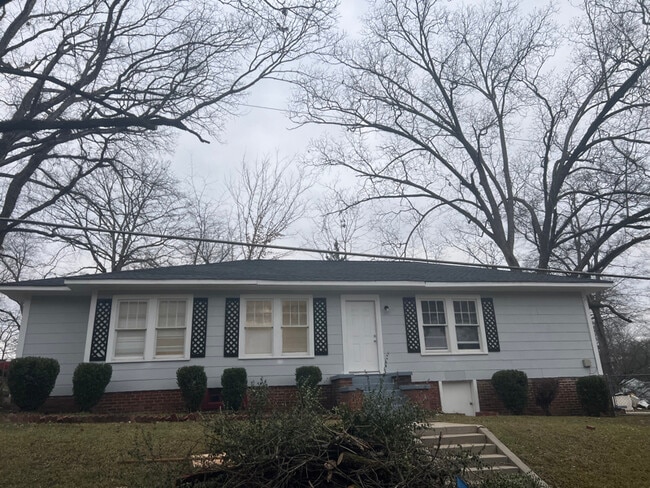 Building Photo - 122 Highland Dr