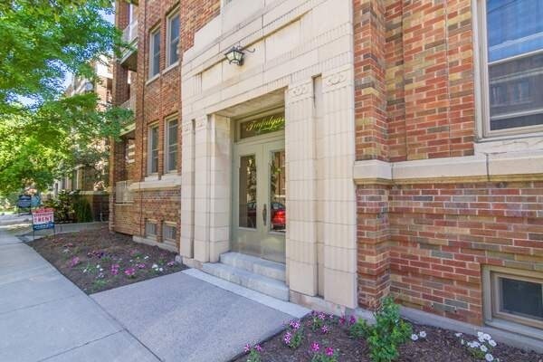 335 Metcalfe - 335 Metcalfe