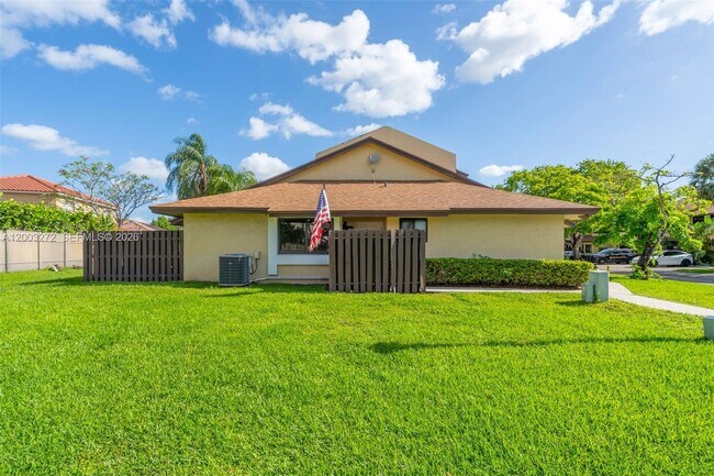 Photo - 250 SW 97th Terrace