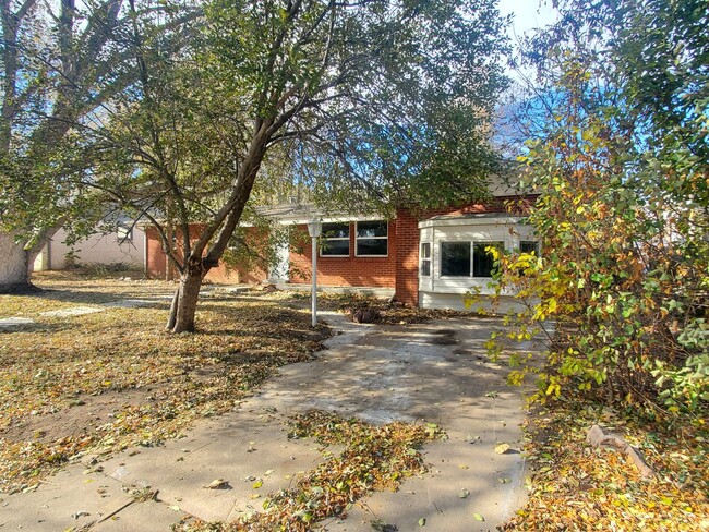 Spacious Ranch Style 4 BR Available in Aug... - Spacious Ranch Style 4 BR Available in Aug... Casa