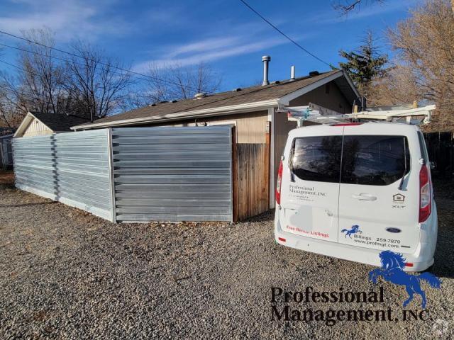 Building Photo - 2 bedroom in Billings MT 59101 Rental