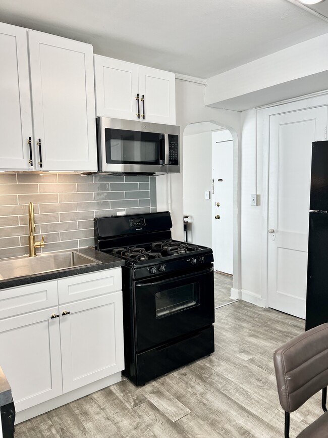 Photo - 1009 Madison St