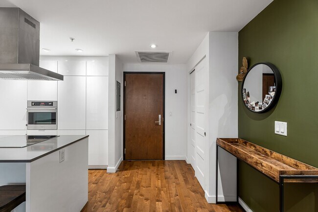Photo - 635 Rue Saint-Maurice Unit 707