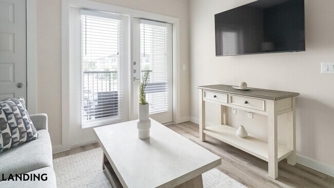 Photo - 1800 Central Pine St Unidad 4212