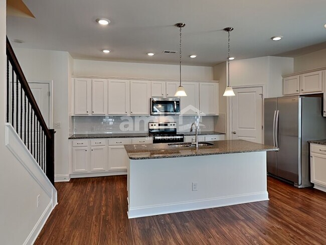 Photo - 108 Cairo Ct