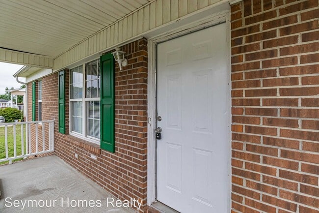 Photo - 3 br, 2 bath House - 1221 Franklin Street