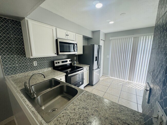 Photo - 3130 Enclave Ct