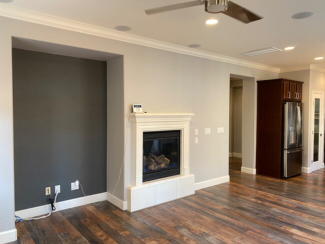 Photo - 1965 Black Sand Dr