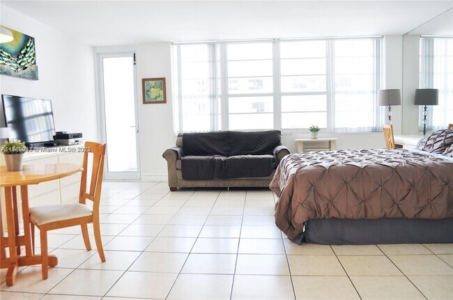 Photo - 100 Lincoln Rd Unidad 828