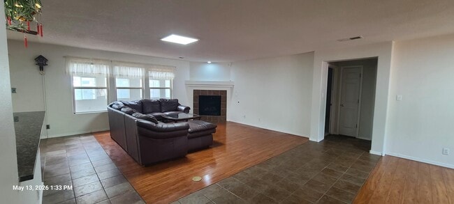 Photo - 5052 Westfield Dr NE