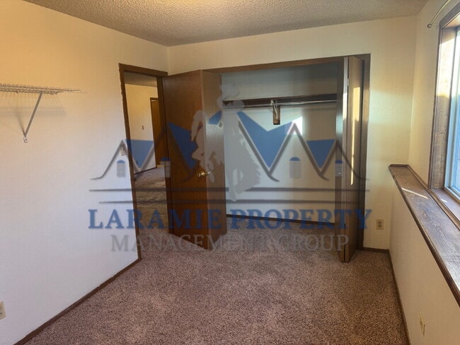 Photo - 709 E Sheridan St Unidad A