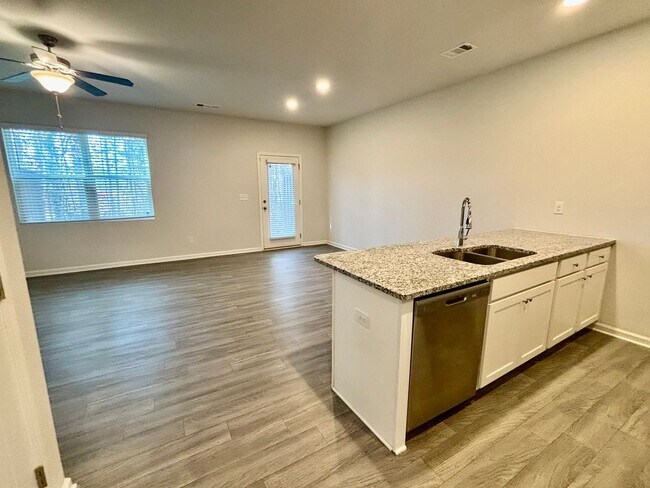 Photo - 2809 Ridgeview Dr