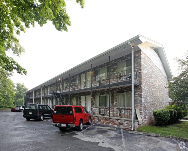 Building Photo - The Flats at The Pike Rental