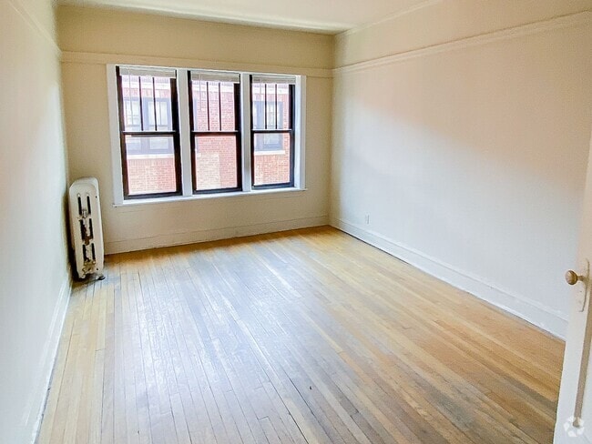 Building Photo - 626 W Arlington Pl Unit 638-53 Rental