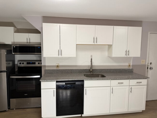 Photo - 100 1/2 Main St Unit 20