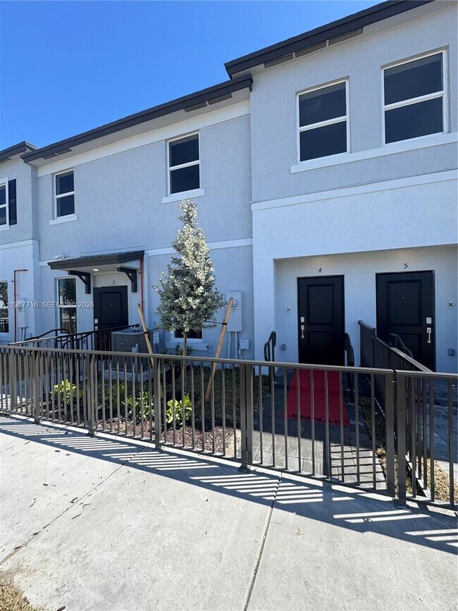 Photo - 12420 SW 248th St