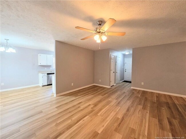 Photo - 6548 Applewhite Rd
