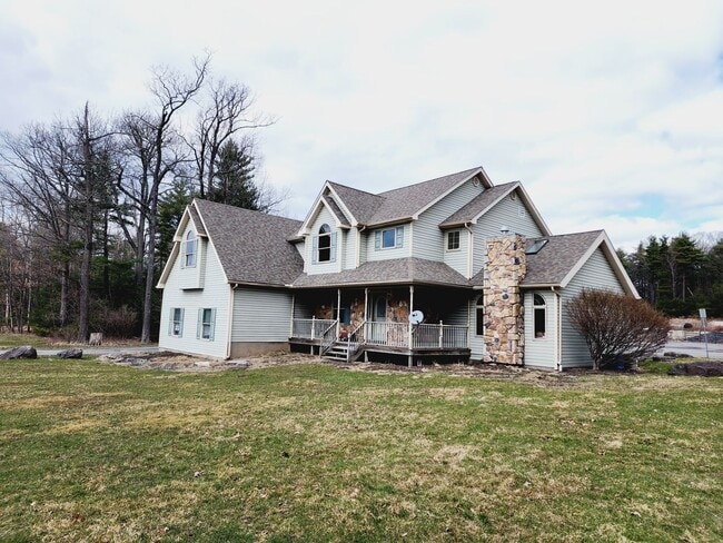 Building Photo - 1811 Route 611 Unit 1811 Route 611 #203